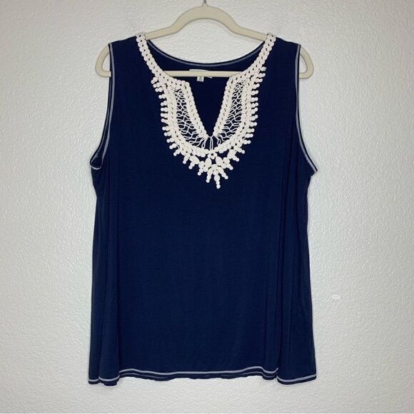 Max Studio Navy Blue Crochet Sleeveless Tunic Top - Picture 1 of 11